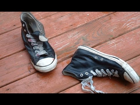 How to dry shoes